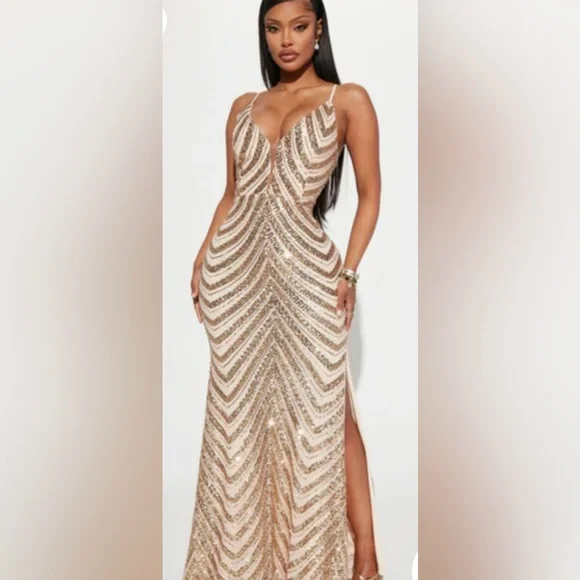 slim fit dress slacks Off-Shoulder Long Classy Formal Dress with Side Slit Emerald / XSmall main image 1